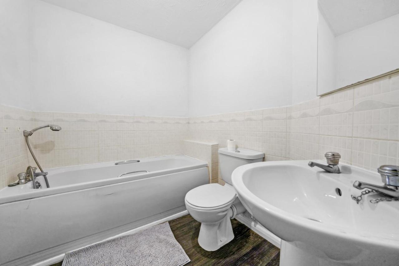 Tayberry Close Contractors & Leisure Apartment By Leecroft Stays Derby Kültér fotó